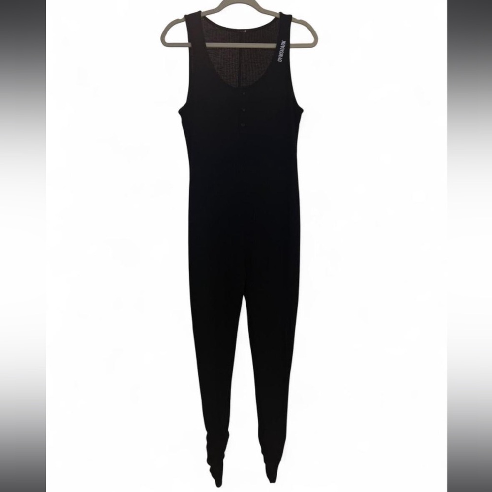 Gymshark 🖤 Black Onesie Jumpsuit
Size:L/XL
